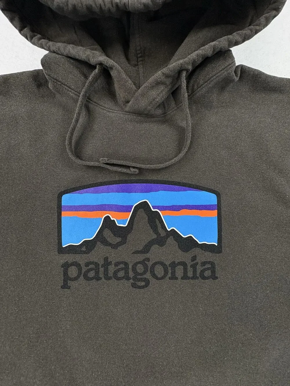 Patagonia Hoodie Mens 2XL Gray Uprisal Fleece Pullover Kangaroo Graphic Logo
